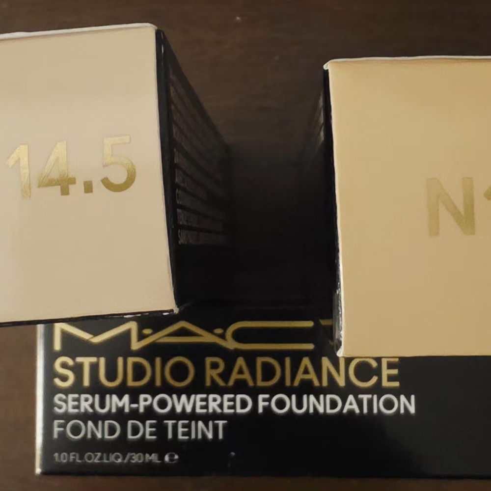 MAC Cosmetics Studio Radiance Foundation - Shade N14.5